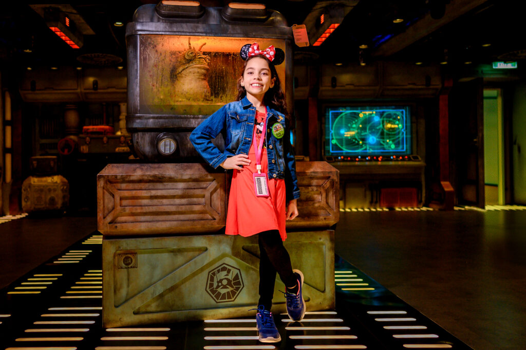 Amaiah at the Disney Treasure Oceaneers Club, Star Wars area